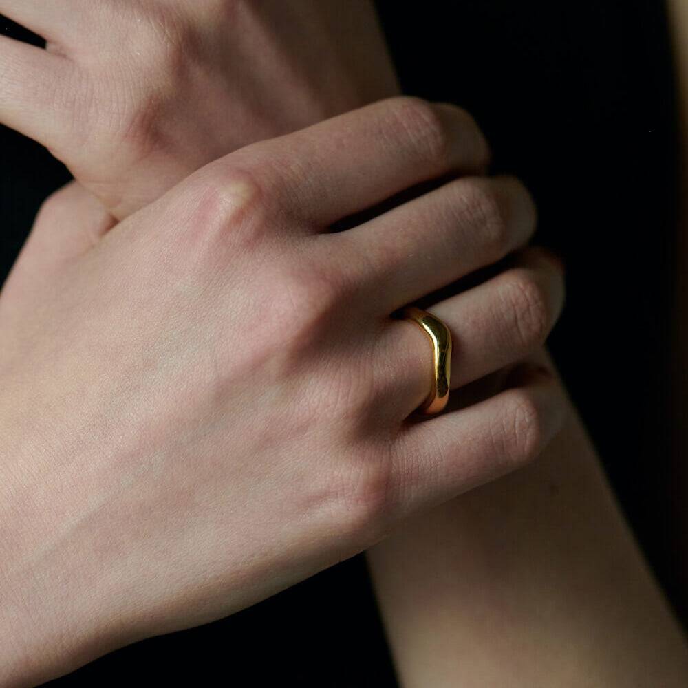 ボールドウェーブリング 指輪 おしゃれ 人差し指 人気 シンプル つけっぱなし 錆びない シルバー925 18金 K18コーティング メンズ レディース ペア リング シルバーアクセサリーブランド 重ね付け