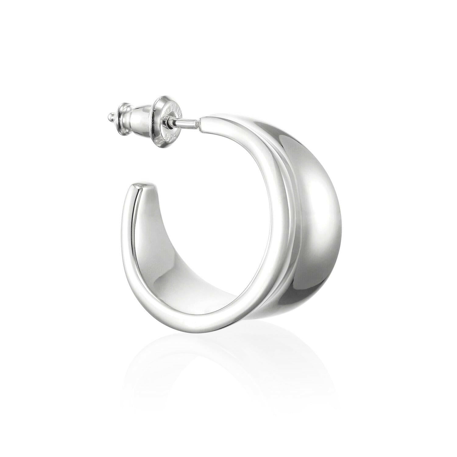 ボタニカルフープピアス M シルバー 片耳 | 複雑な光の反射が魅力のスターリングシルバーシングルピアス