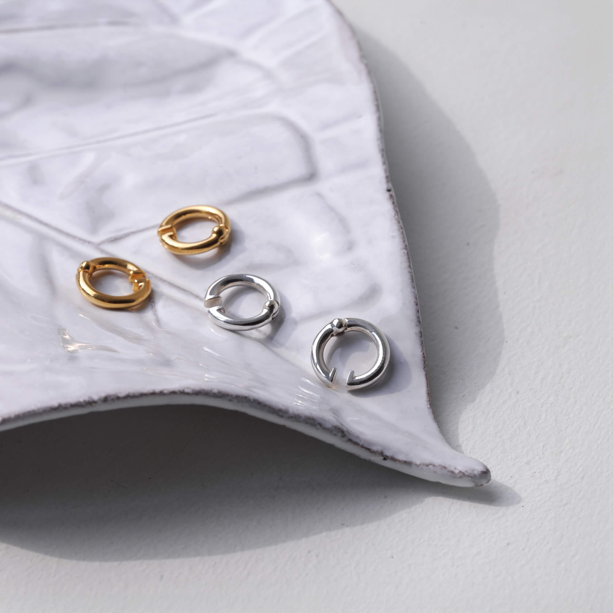 クラシックフープイヤリング | 痛くない＆ピアス見えするシルバー925