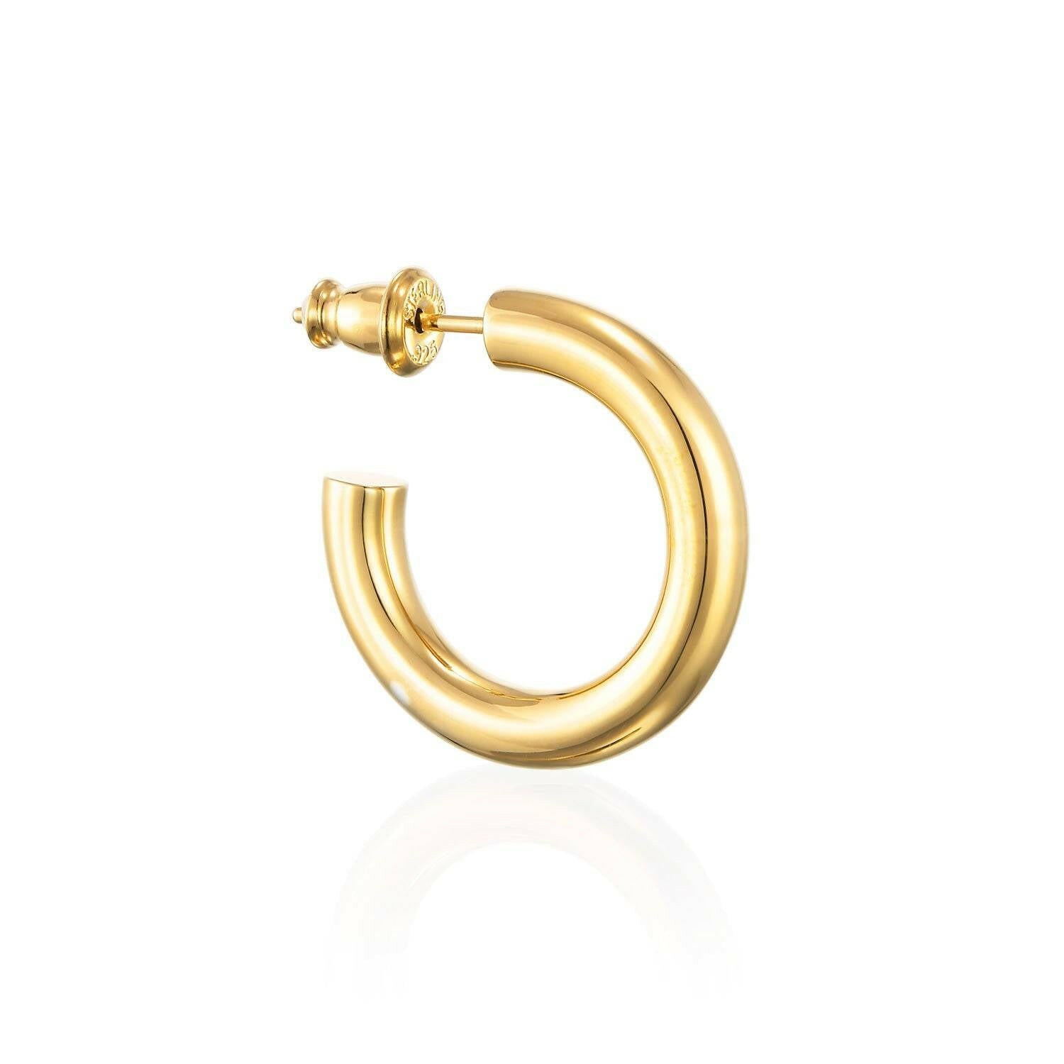 オーバルフープピアス M ゴールド 片耳 | モードな雰囲気を演出する縦長フォルムのシングルピアス