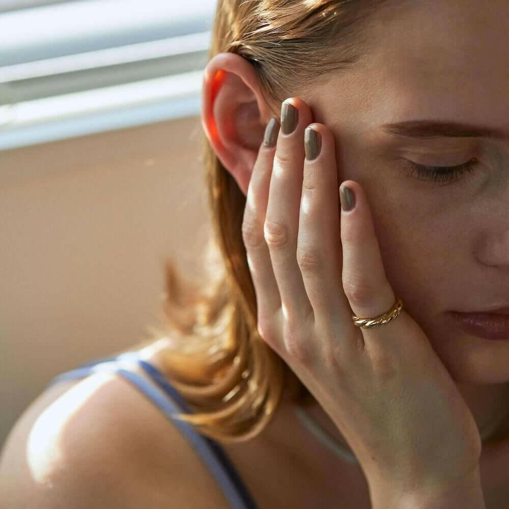 ウェーブリング ゴールド 重ね付け | 他のリングと組み合わせやすい万能なツイストリング