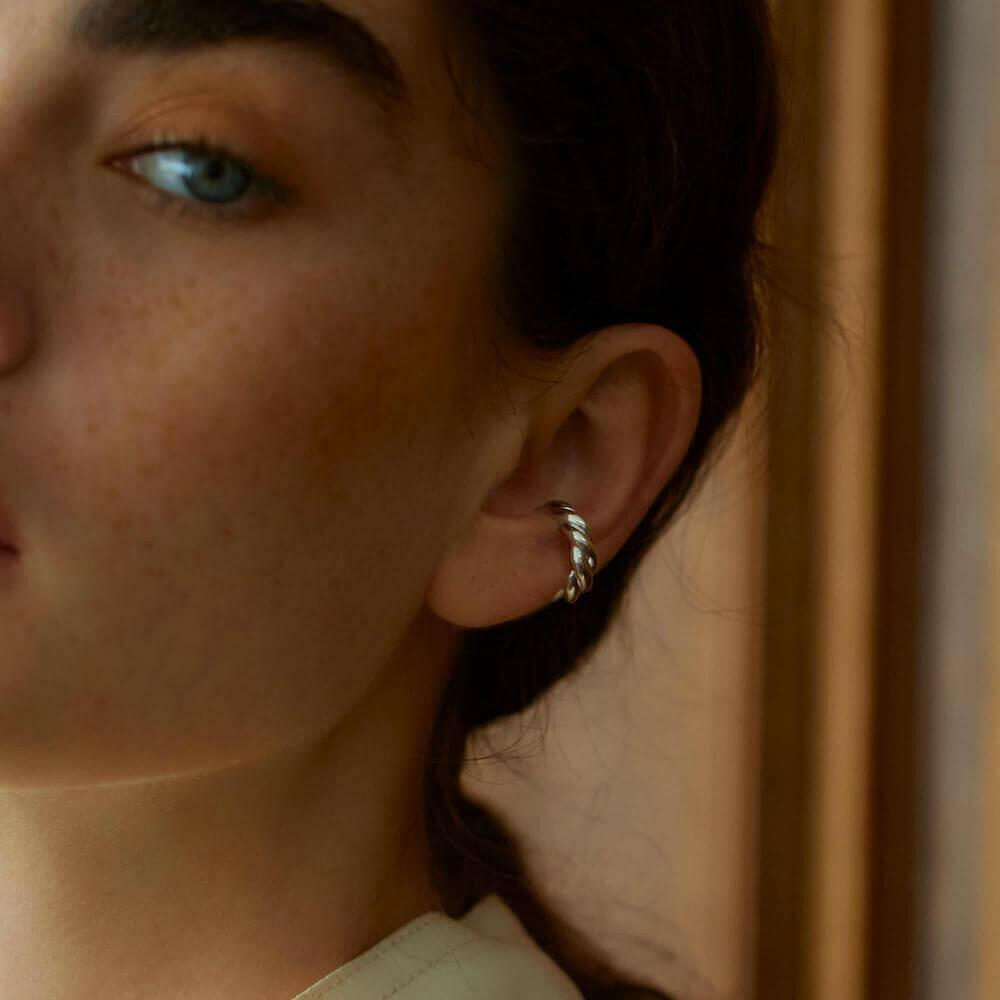 ウェーブイヤーカフ メンズ レディース 男性 女性 シルバー925 人気 片耳 大ぶり シルバージュエリーブランド