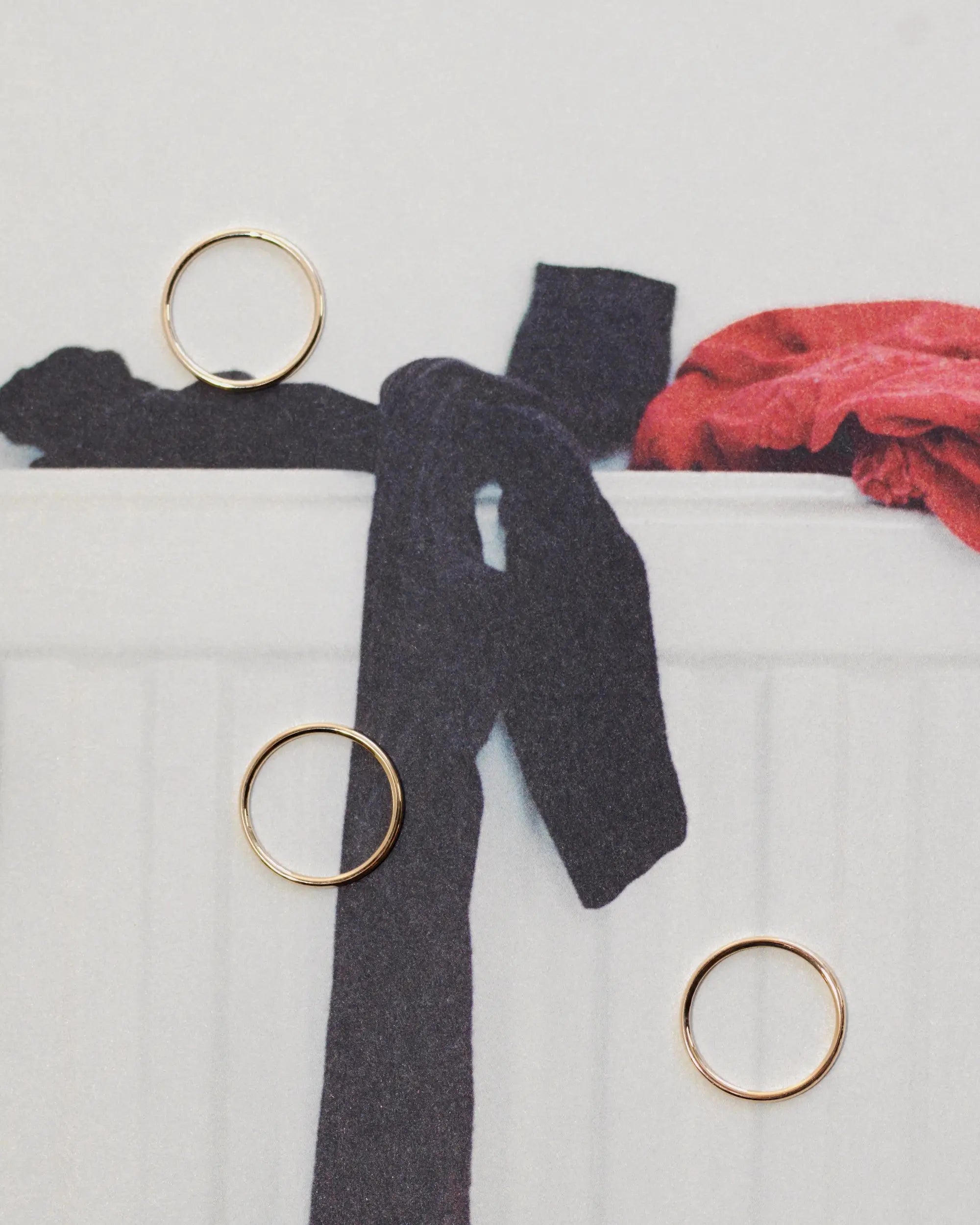 Aletta Jewelry 10Kゴールド イリスリングの細部｜職人の手仕事が光る繊細な10金の質感