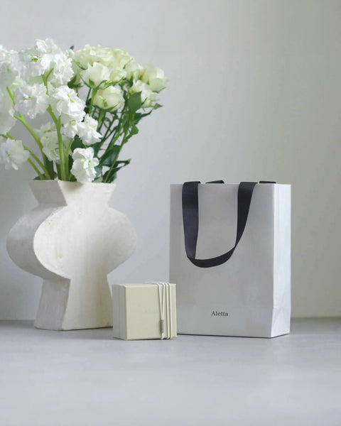 Gift_wrapping_grande.webp?v=