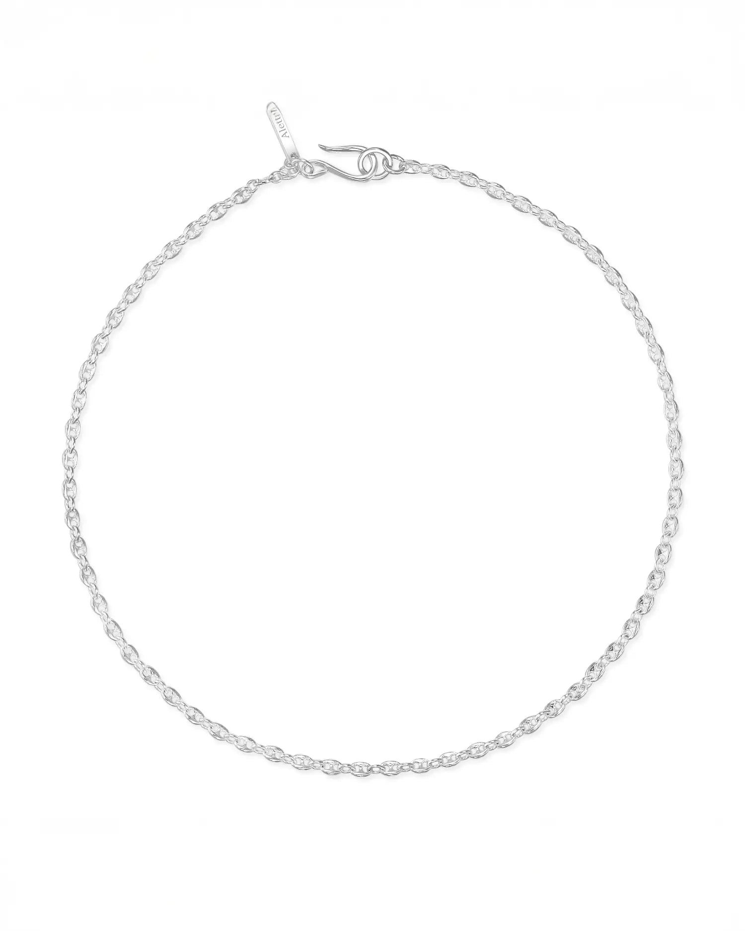 ルバー925 マリーナリンク アンカーチェーンネックレス 商品全体画像 - つけっぱなしOKで経年変化も楽しめる高品質な素材