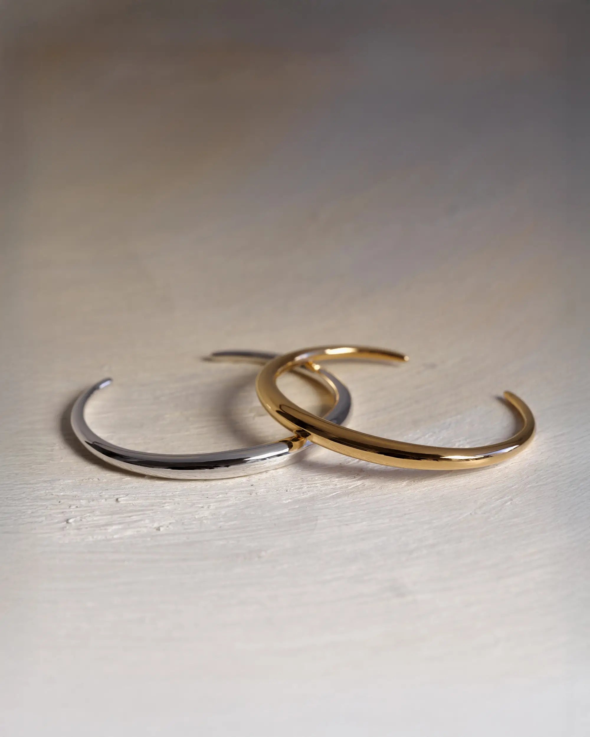 アストルバングル