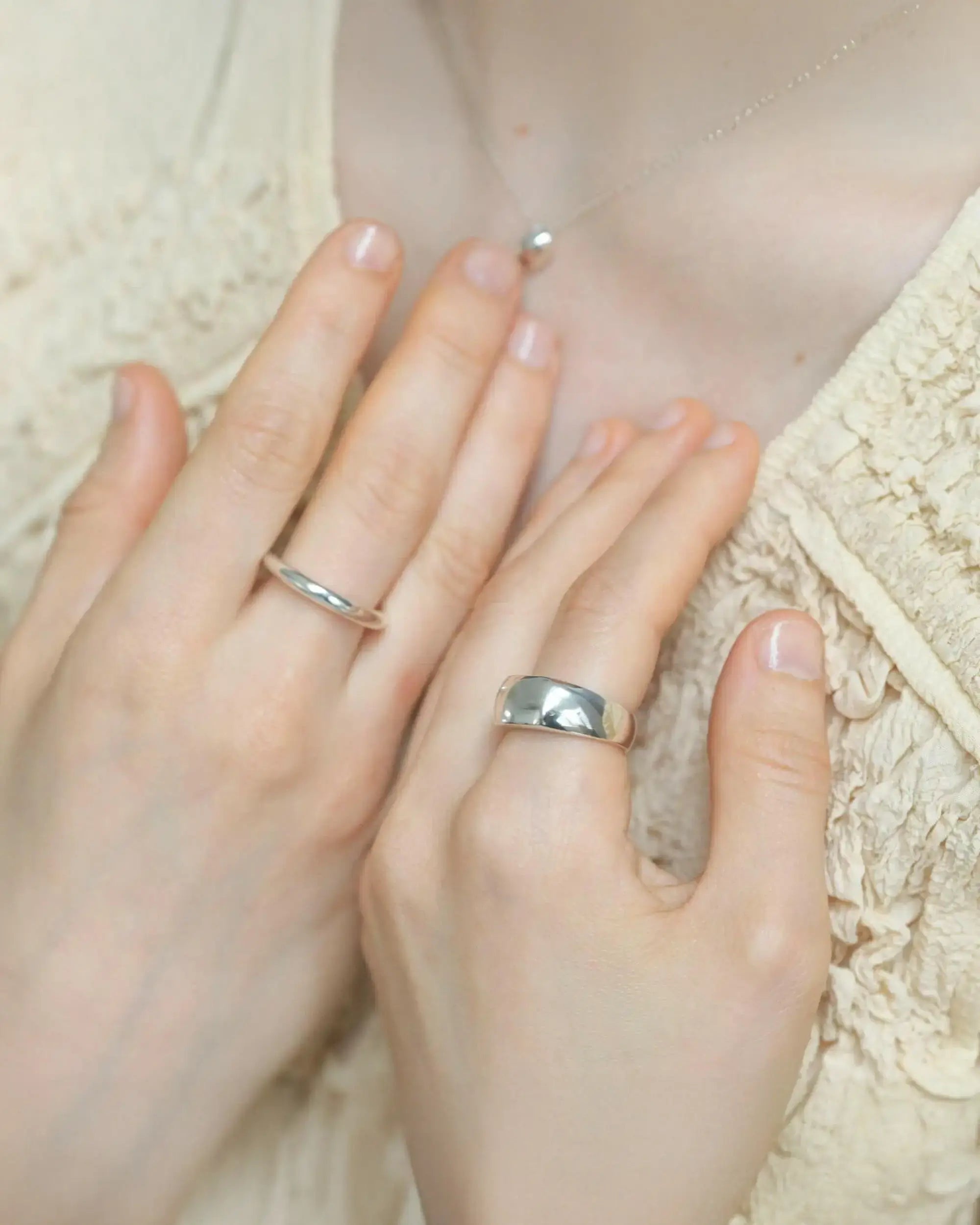 エクリプスリング S 着用 | 肌馴染みの良いシルバー925の上品な輝き