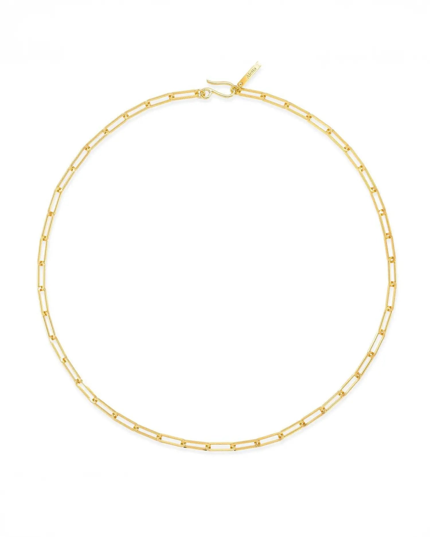 18Kコーティング フラットチェーンネックレス（ゴールド）商品全体画像 - ペア使いやギフトにも最適な洗練されたミニマルデザイン