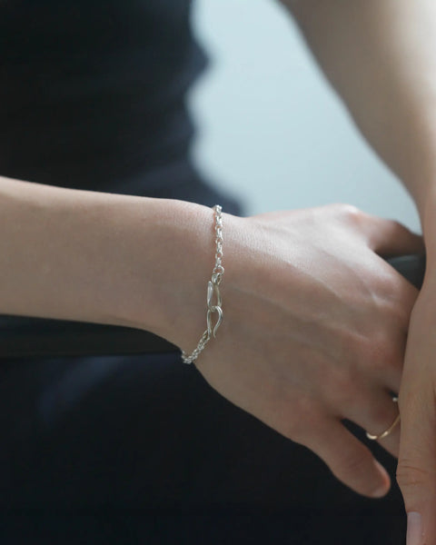 シルバー 装飾的リンクチェーンブレスレット marina-link-chain-bracelet-