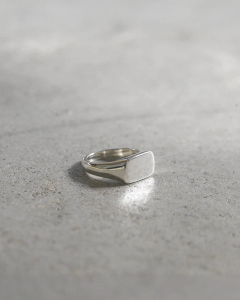 oval-ring-01_grande.webp?v= oval-ring-01_grande.webp?v=