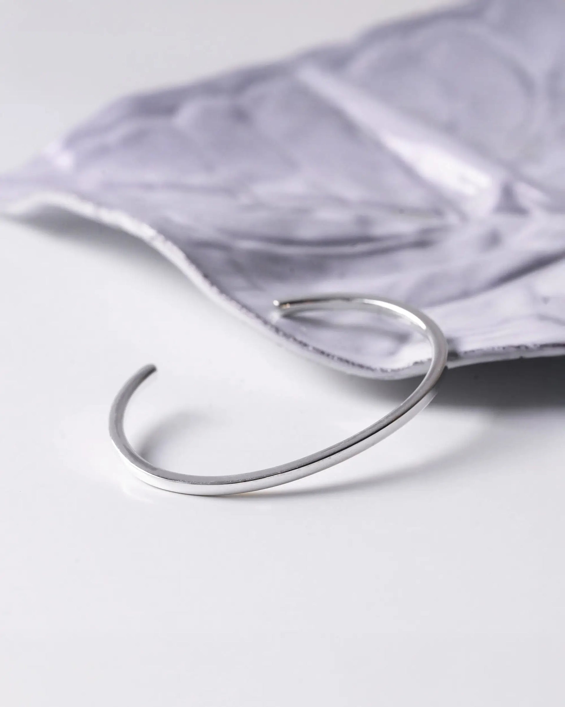 Aletta シルバーバングル br-001-s Aletta シルバーバングル br-001-s