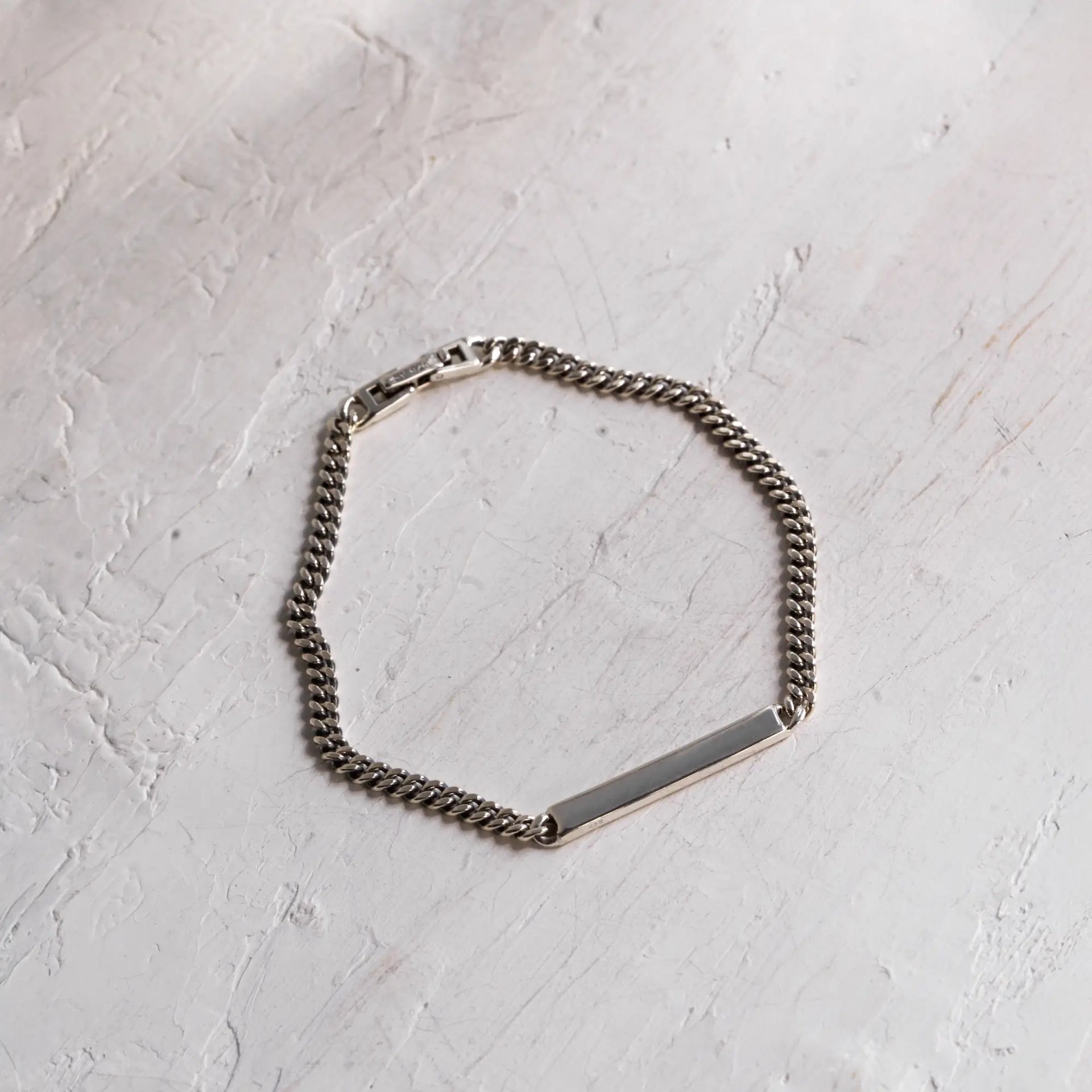 プレートチェーンブレスレット | 鏡面プレートが輝くシルバー925