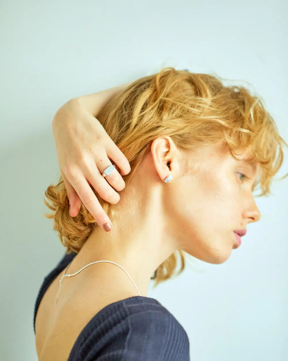 ラウンドスネークネックレス